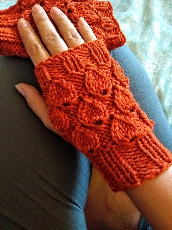 Knitted Drops Fingerless Gloves 